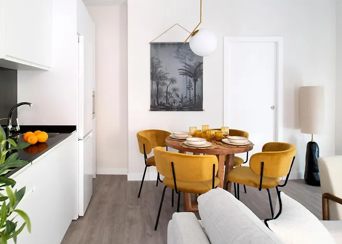 Apartment La Muralla By Alohamundi